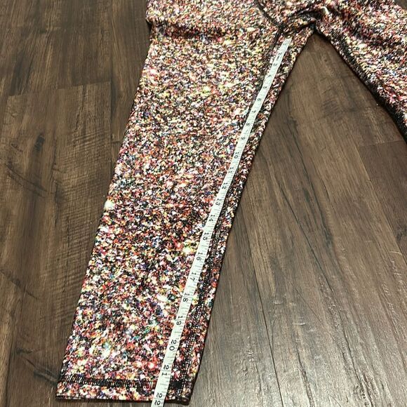 Terez “Confetti” Cropped Leggings, Size Medium - Picture 9 of 9